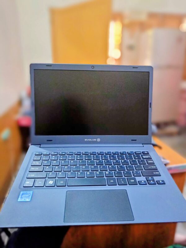 EVOLVE III Laptop | 4GB DDR4 RAM | 64GB SSD
